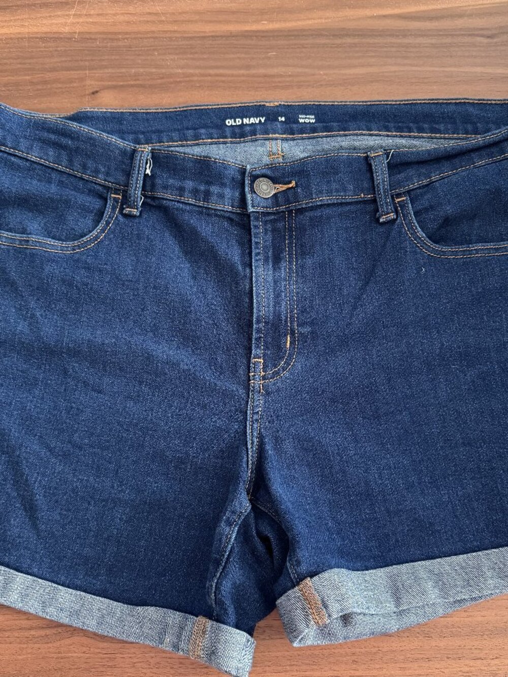 Old Navy WOW High-Rise Jean Shorts -Size 14 - MF0356